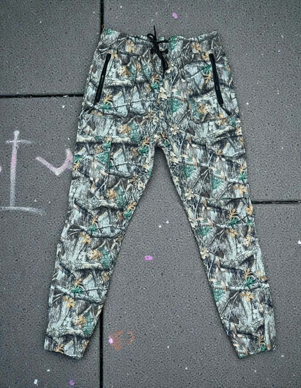 Encrypted Men's Size S Camo Print Jogger Pants